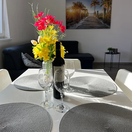Apartman Lily *